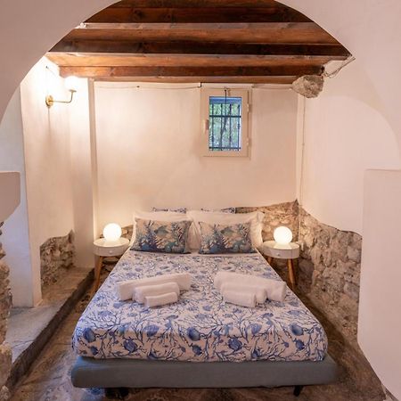 La Casa Delle Pietre Parlanti - Casa In Pietra Ai Piedi Del Parco Delle 5 Terre Bed & Breakfast Biassa Luaran gambar
