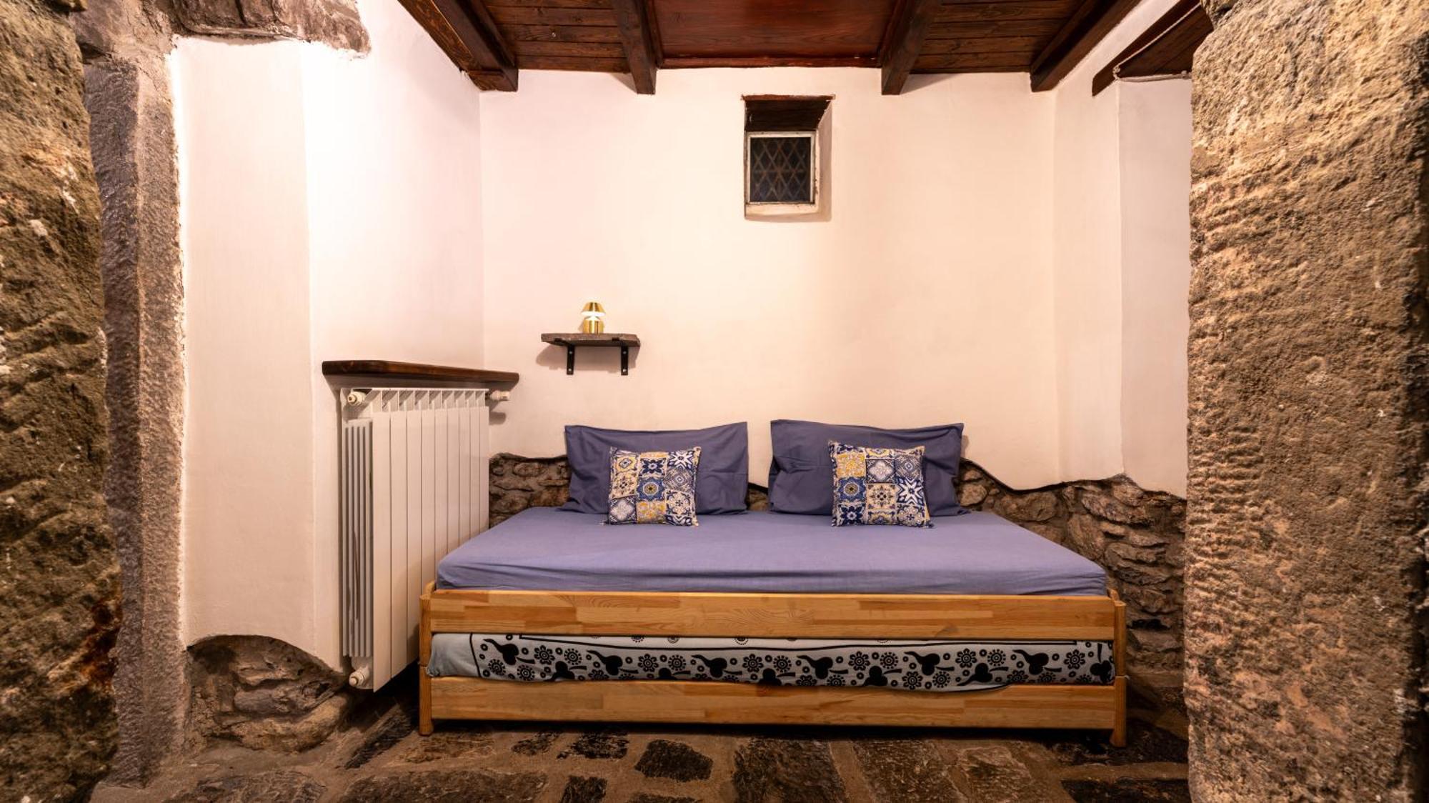 La Casa Delle Pietre Parlanti - Casa In Pietra Ai Piedi Del Parco Delle 5 Terre Bed & Breakfast Biassa Luaran gambar